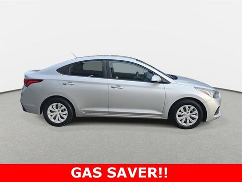 Used 2019 Hyundai Accent SE image 4