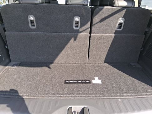 New 2026 Nissan Armada SV image 6