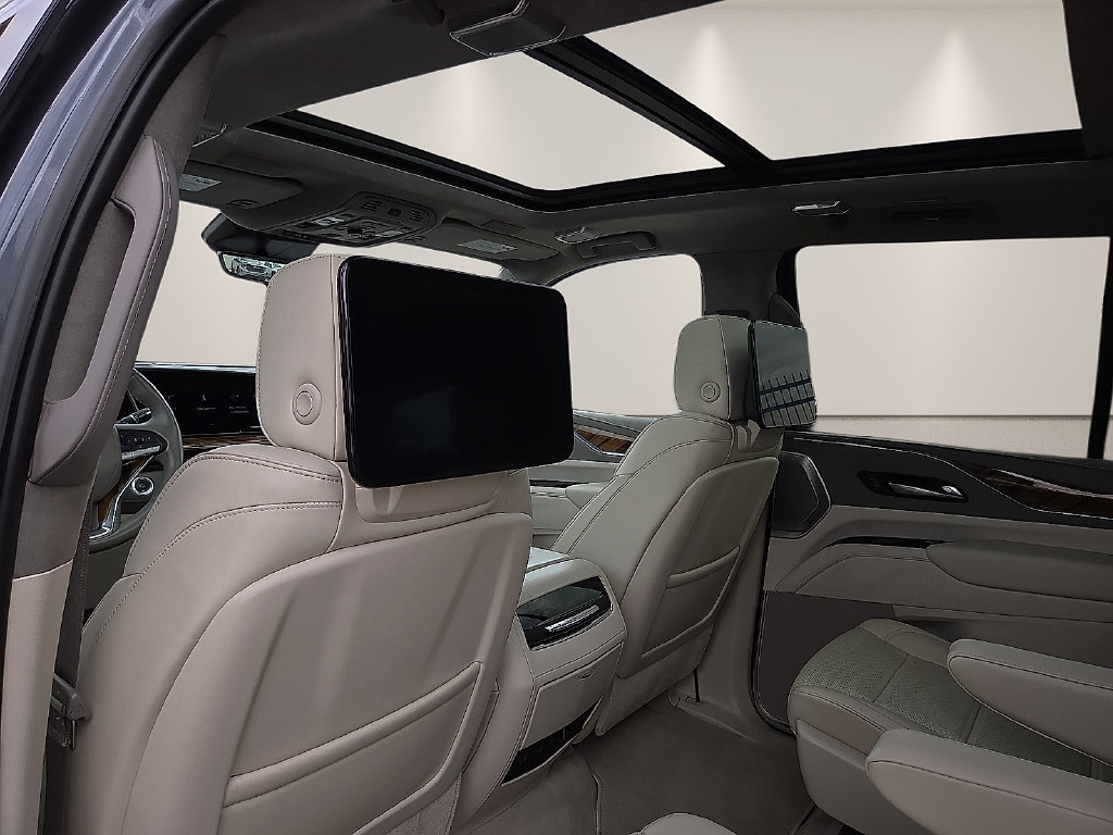 Used 2021 Cadillac Escalade Premium Luxury Platinum AWD/4WD image 14