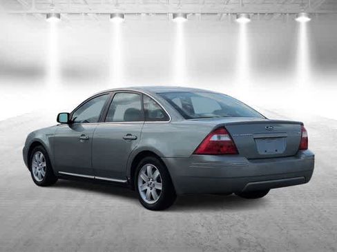 Used 2006 Ford Five Hundred SEL FWD image 6