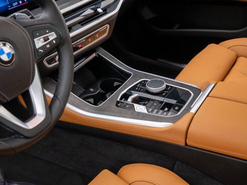 Certified 2024 BMW X5 xDrive40i w/ Parking Assistance Package image 12