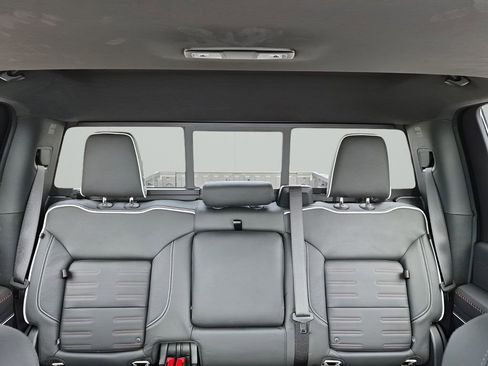 Used 2026 GMC Sierra 2500 AT4X w/ LPO, Black Badging Package image 45