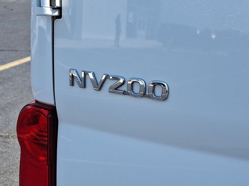 Used 2021 Nissan NV200 S FWD image 30