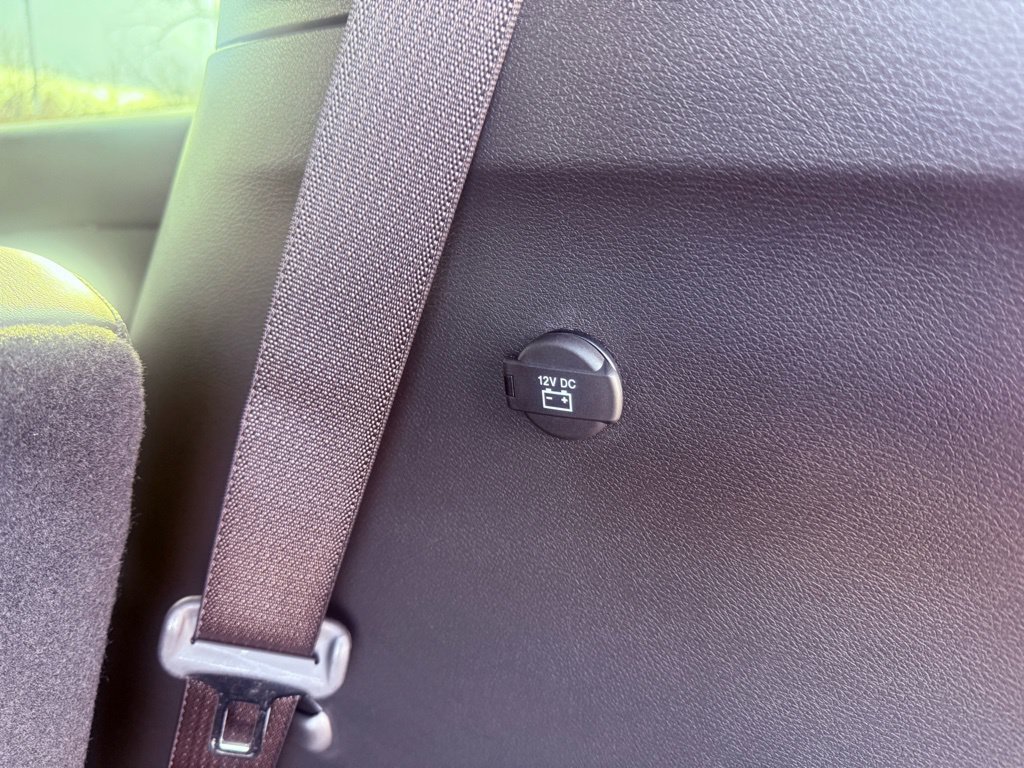 New 2026 Chrysler Pacifica Select FWD image 36