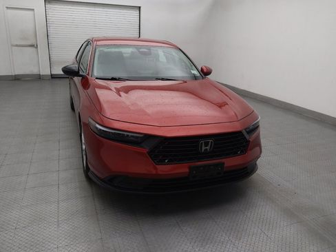 Used 2023 Honda Accord LX image 14