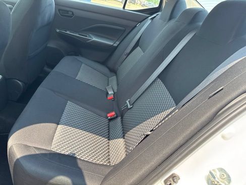 Used 2023 Nissan Versa S FWD image 10