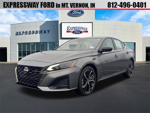 Used 2025 Nissan Altima 2.5 SR image 1