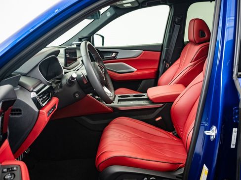 Certified 2025 Acura MDX A-Spec image 21