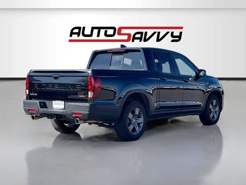 Used 2025 Honda Ridgeline TrailSport image 7