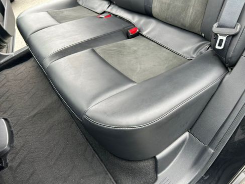 Used 2023 Nissan Ariya FWD image 54