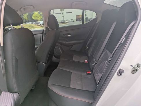 Used 2024 Nissan Sentra SR FWD image 14