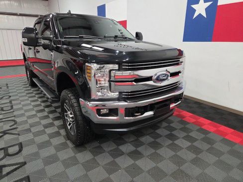 Used 2019 Ford F250 Lariat w/ Lariat Ultimate Package image 16