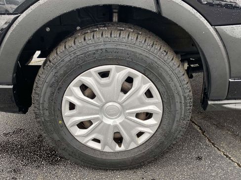 Used 2020 Ford Transit 350 XLT image 24