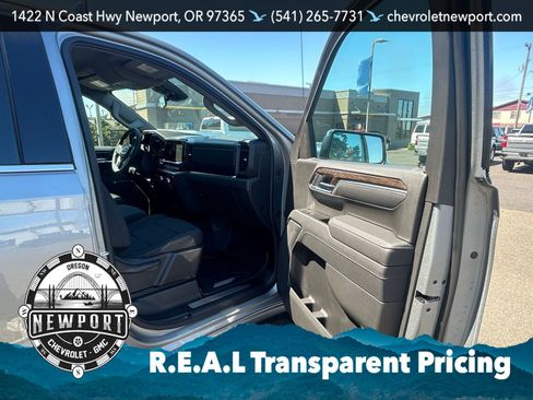 New 2026 GMC Sierra 1500 SLE w/ X31 Off-Road Package AWD/4WD image 32