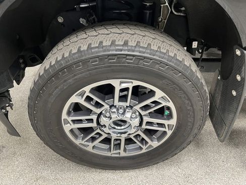 Used 2024 Ford F350 Limited w/ FX4 Off-Road Package image 13