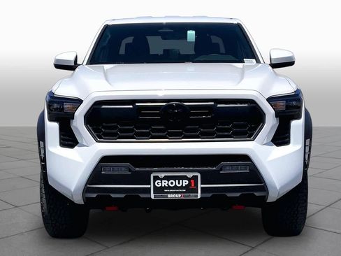 New 2026 Toyota Tacoma TRD Off-Road AWD/4WD image 3