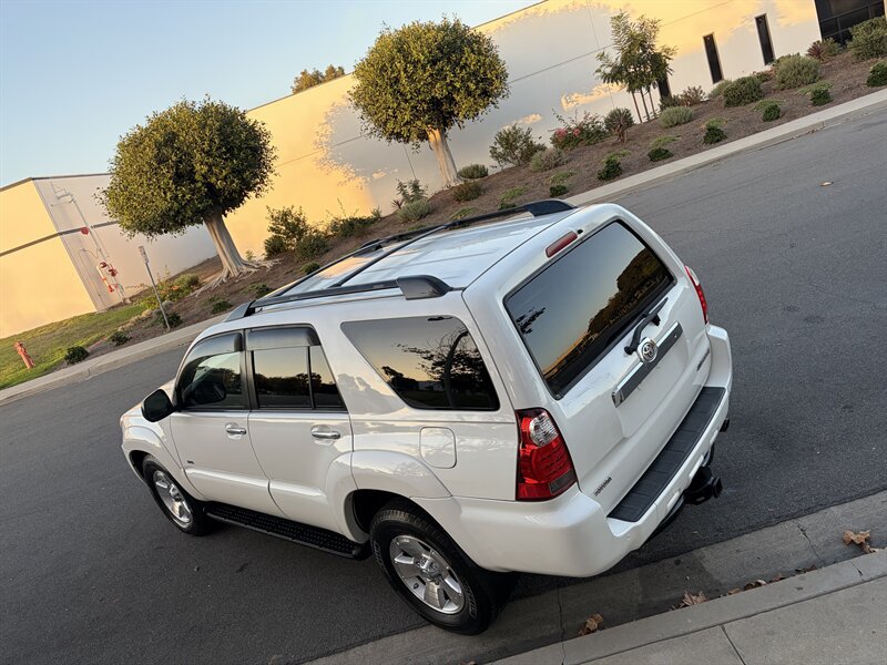 Used 2007 Toyota 4Runner SR5 RWD image 12