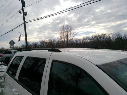 Used 2009 Jeep Grand Cherokee Laredo w/ Popular Equipment Group image 33