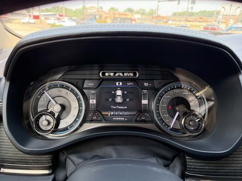 Used 2021 RAM 1500 Limited AWD/4WD image 21