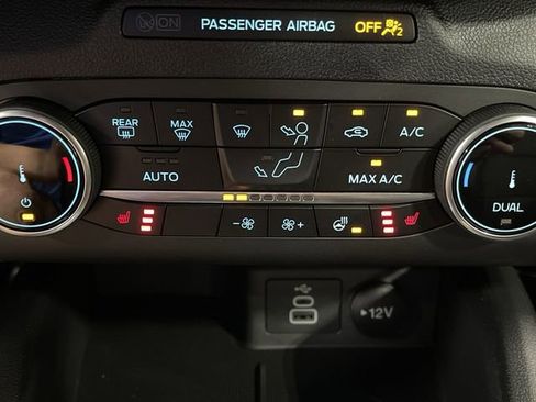 New 2026 Ford Escape ST-Line w/ Cold Weather Package AWD/4WD image 30