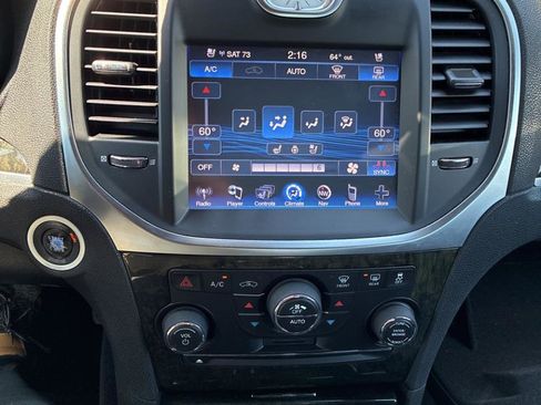 Used 2012 Chrysler 300 C w/ 19-Premium Speaker Group AWD/4WD image 21