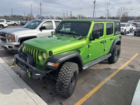 Used 2019 Jeep Wrangler Unlimited Sport w/ Dual Top Group image 1