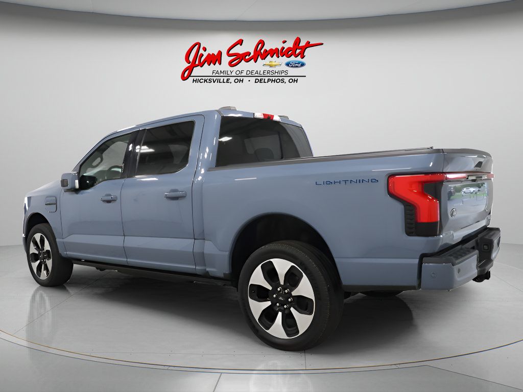 Used 2023 Ford F150 Lightning Platinum AWD/4WD image 4