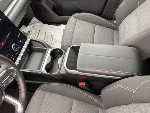 Used 2025 GMC Terrain Elevation image 24