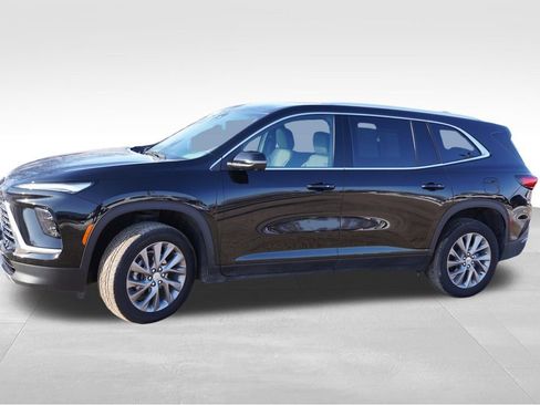 Certified 2025 Buick Enclave Preferred image 10