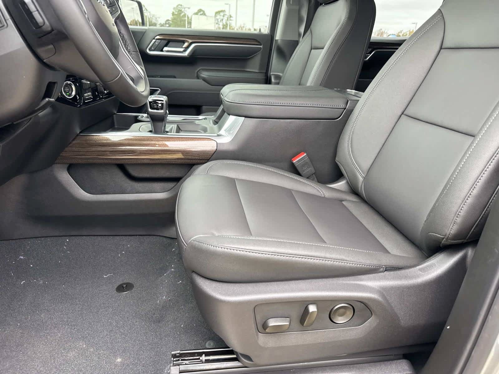 New 2026 Chevrolet Silverado 1500 RST AWD/4WD image 11