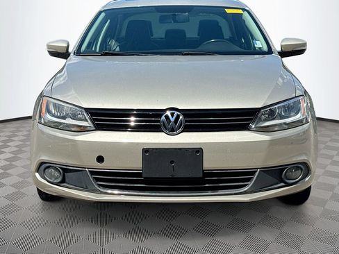 Used 2013 Volkswagen Jetta SEL FWD image 2