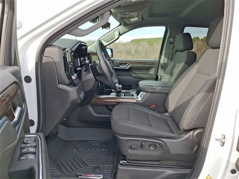 Certified 2024 Chevrolet Silverado 1500 RST image 18