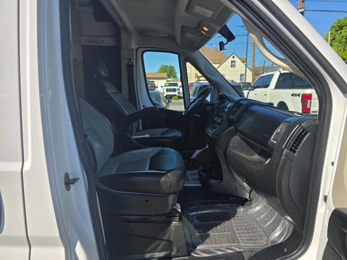 Used 2019 RAM ProMaster 1500 FWD image 14