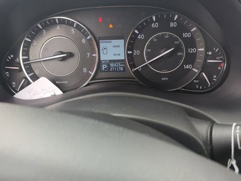 Used 2020 Nissan Armada Platinum w/ Platinum Reserve Package RWD image 2