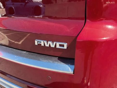 Used 2014 GMC Acadia Denali AWD/4WD image 22