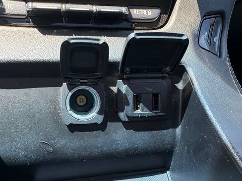 Used 2019 Chevrolet Tahoe LT AWD/4WD image 24