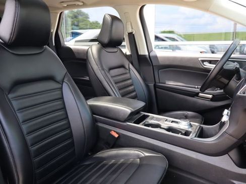 Certified 2023 Ford Edge SEL w/ Convenience Package AWD/4WD image 38