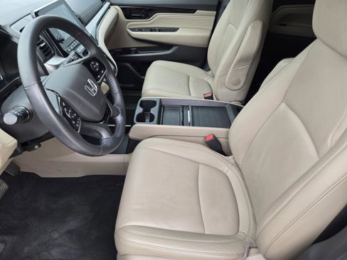 Certified 2023 Honda Odyssey Touring image 15