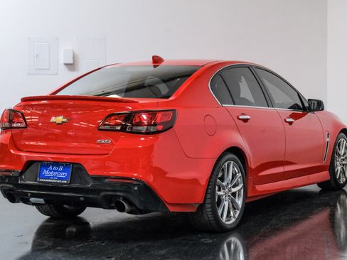 Used 2015 Chevrolet SS image 10