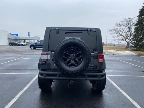 Used 2017 Jeep Wrangler Unlimited Sport image 6