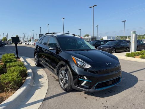 Used 2022 Kia Niro EX Premium FWD image 4