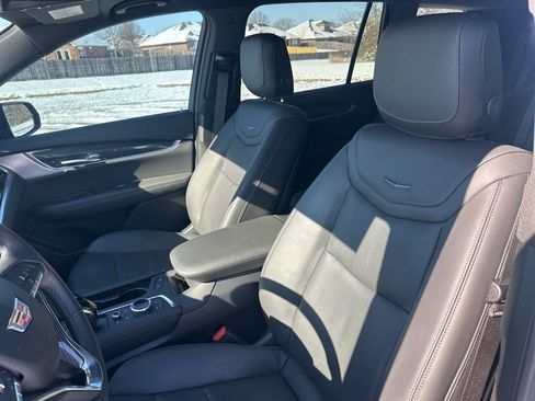 Certified 2024 Cadillac XT6 Sport image 16