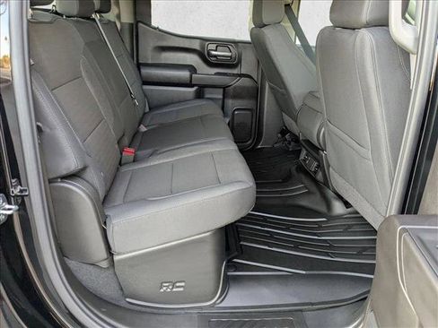 Used 2026 Chevrolet Silverado 1500 Custom w/ Turbomax Blackout Package image 17