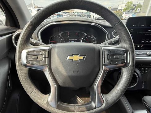 Used 2024 Chevrolet Blazer LT AWD/4WD image 18