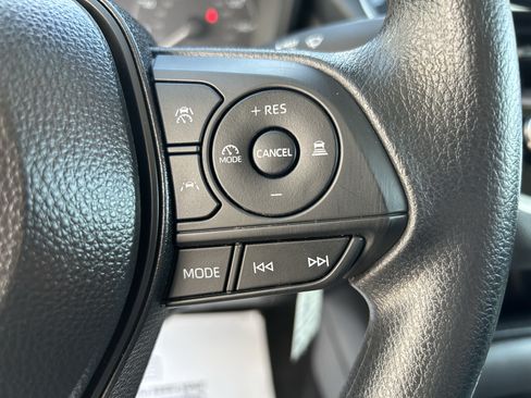 Certified 2025 Toyota Corolla LE FWD image 23
