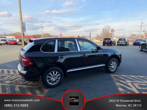 Used 2008 Porsche Cayenne image 4