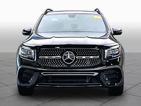 Used 2022 Mercedes-Benz GLB 250 image 4
