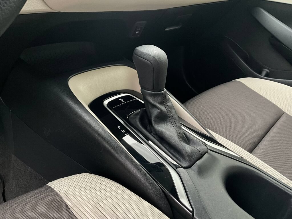 Used 2023 Toyota Corolla LE FWD image 19