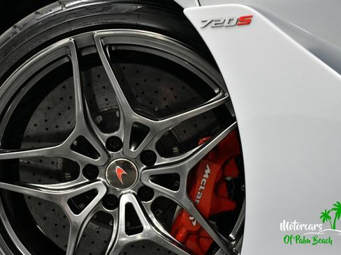 Used 2018 McLaren 720S RWD image 8