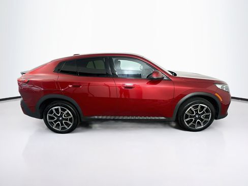 Used 2026 BMW X2 xDrive28i AWD/4WD image 10